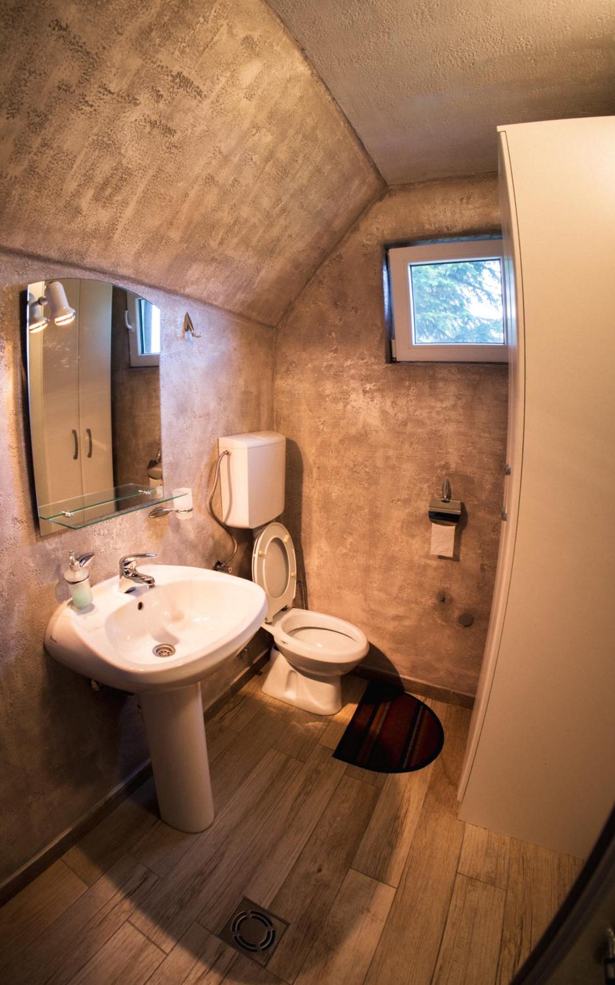 Detached House Milivoje Hotel Poscenje Luaran gambar